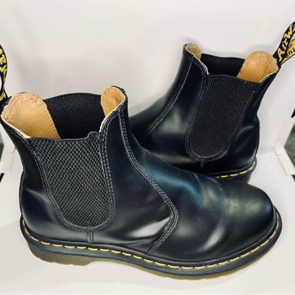 Dr. Martens Classic Unisex Chelsea Combat Boots 2976 Size 8M / 9W